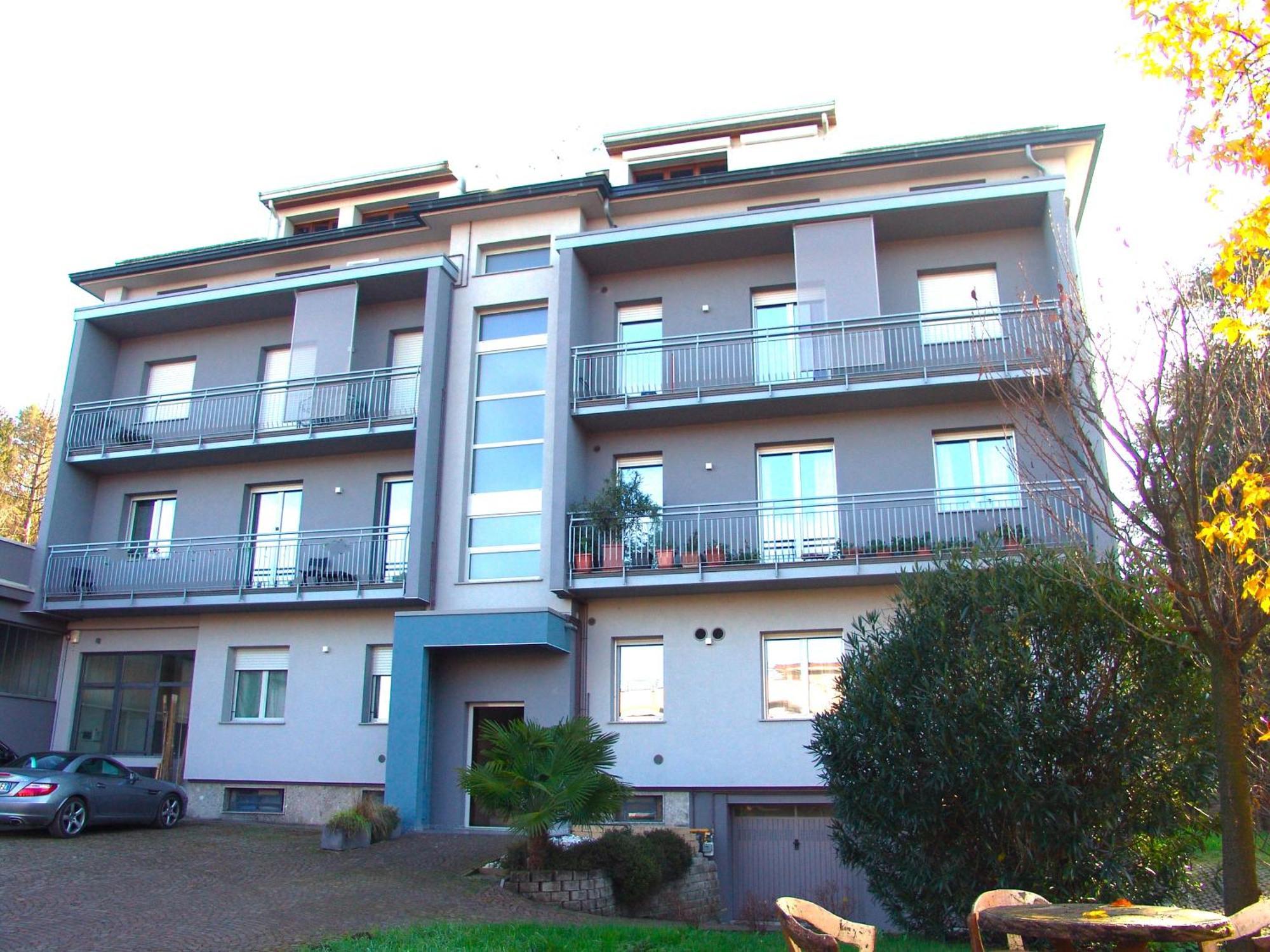 Modern Apartment Luci & Stelle Near Lake Como Nibionno Extérieur photo