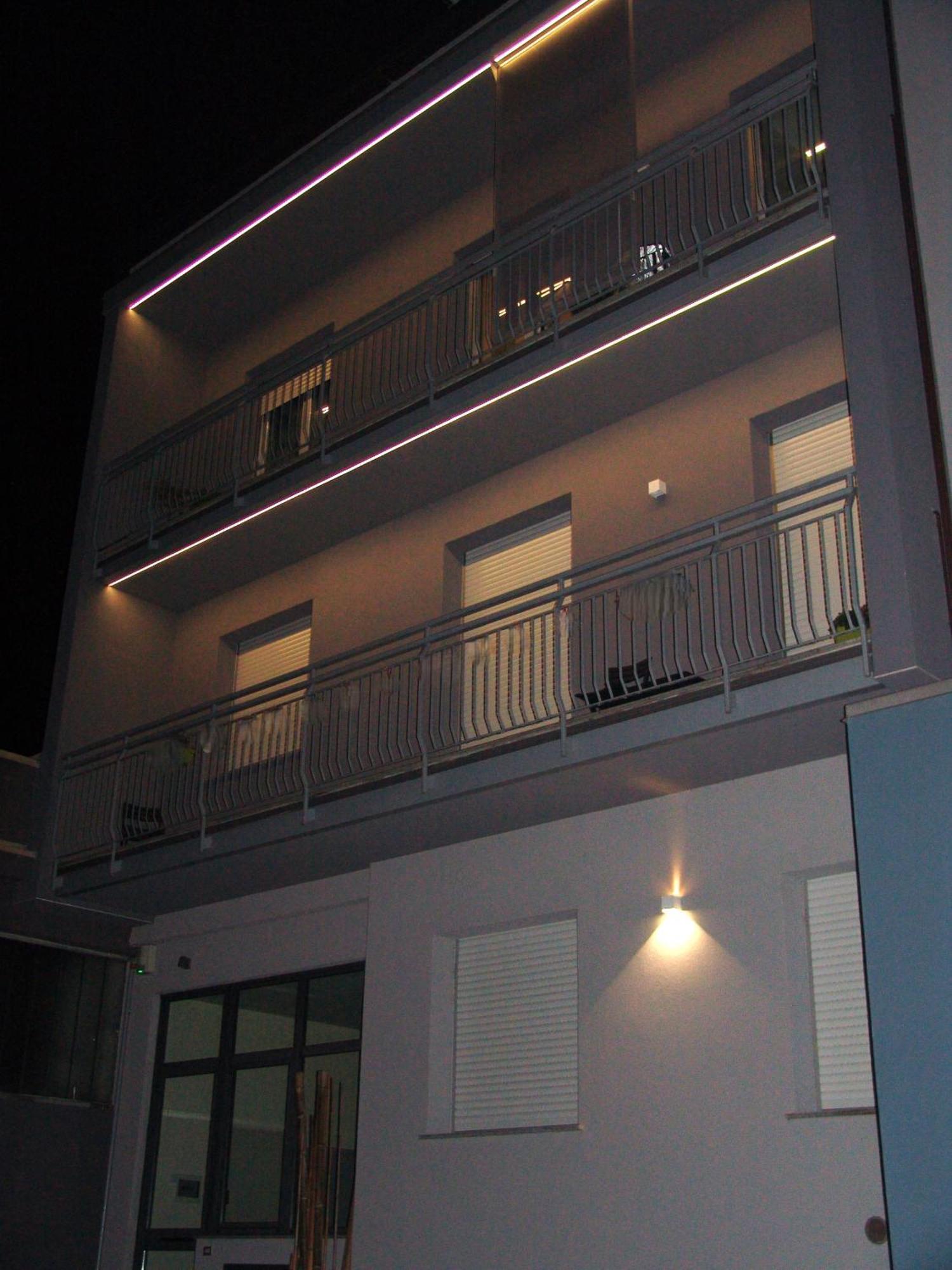 Modern Apartment Luci & Stelle Near Lake Como Nibionno Extérieur photo